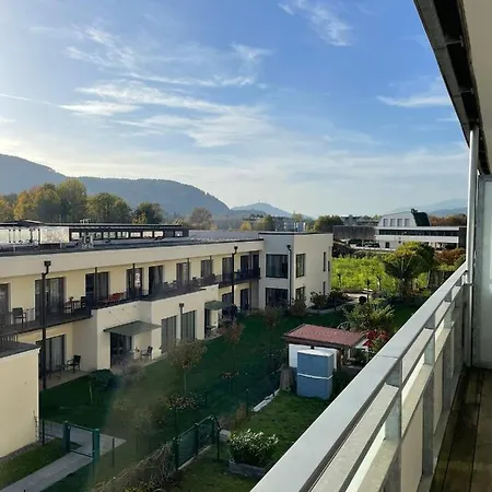 Traumapartment Neben Universität Und Lakeside In ! Apartment