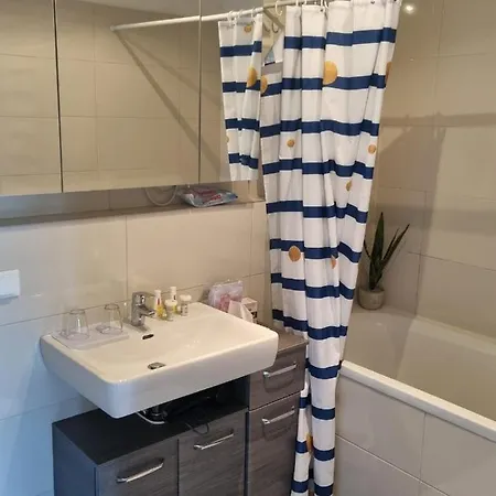 Traumapartment Neben Universitaet Und Lakeside In ! Apartment Klagenfurt am Woerthersee