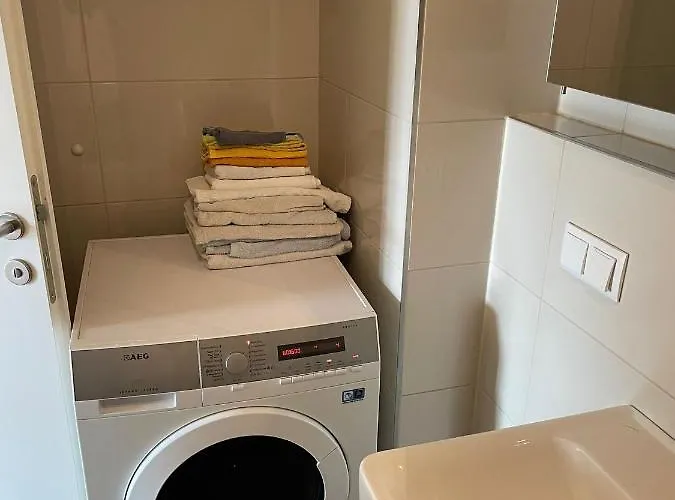 Traumapartment Neben Universitaet Und Lakeside In ! דירה קלגנפורט